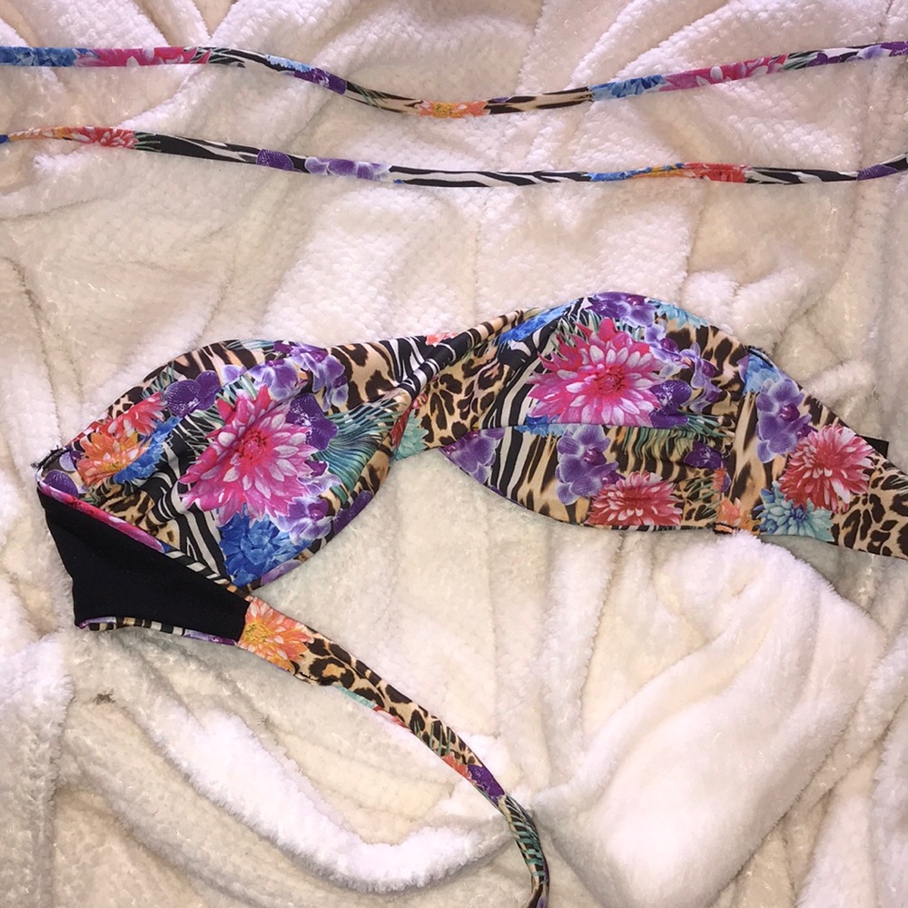 Swimsuit top NEVER WORN